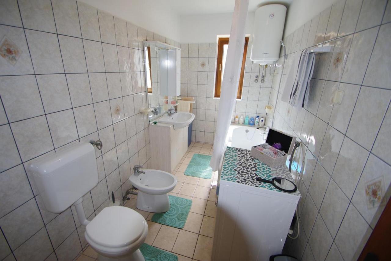 Apartment Ana Pula Eksteriør billede